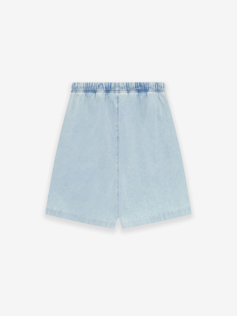ESSENTIALS Relaxed Short outlook