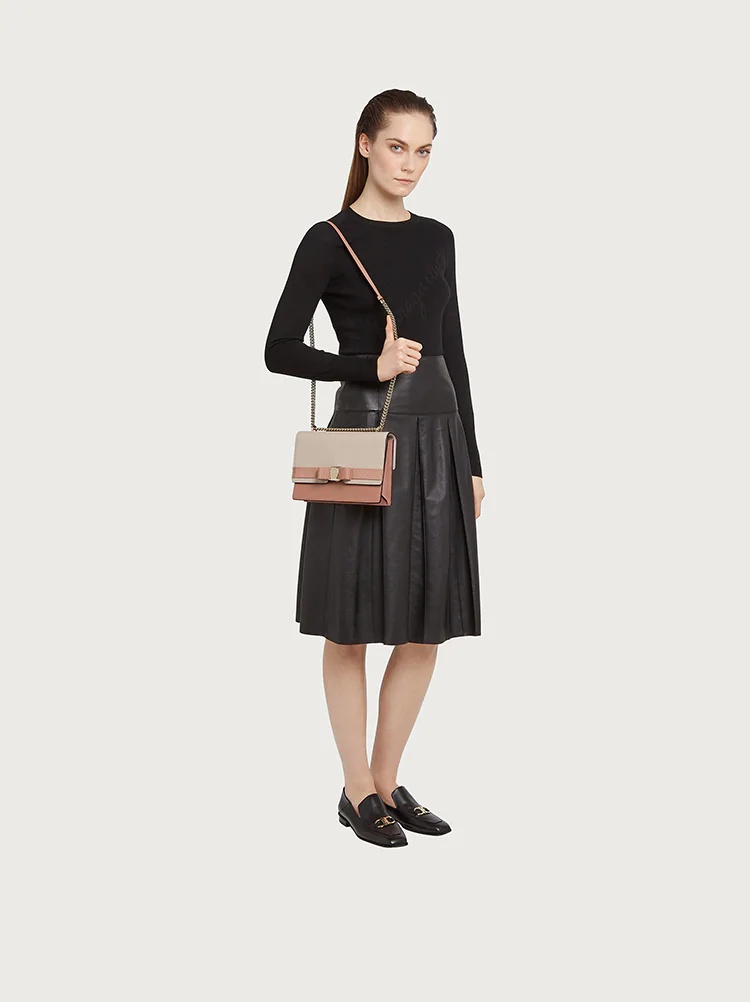 VARA BOW CROSS BODY BAG (M) - 6