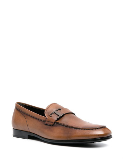 Tod's logo-plaque leather loafers outlook