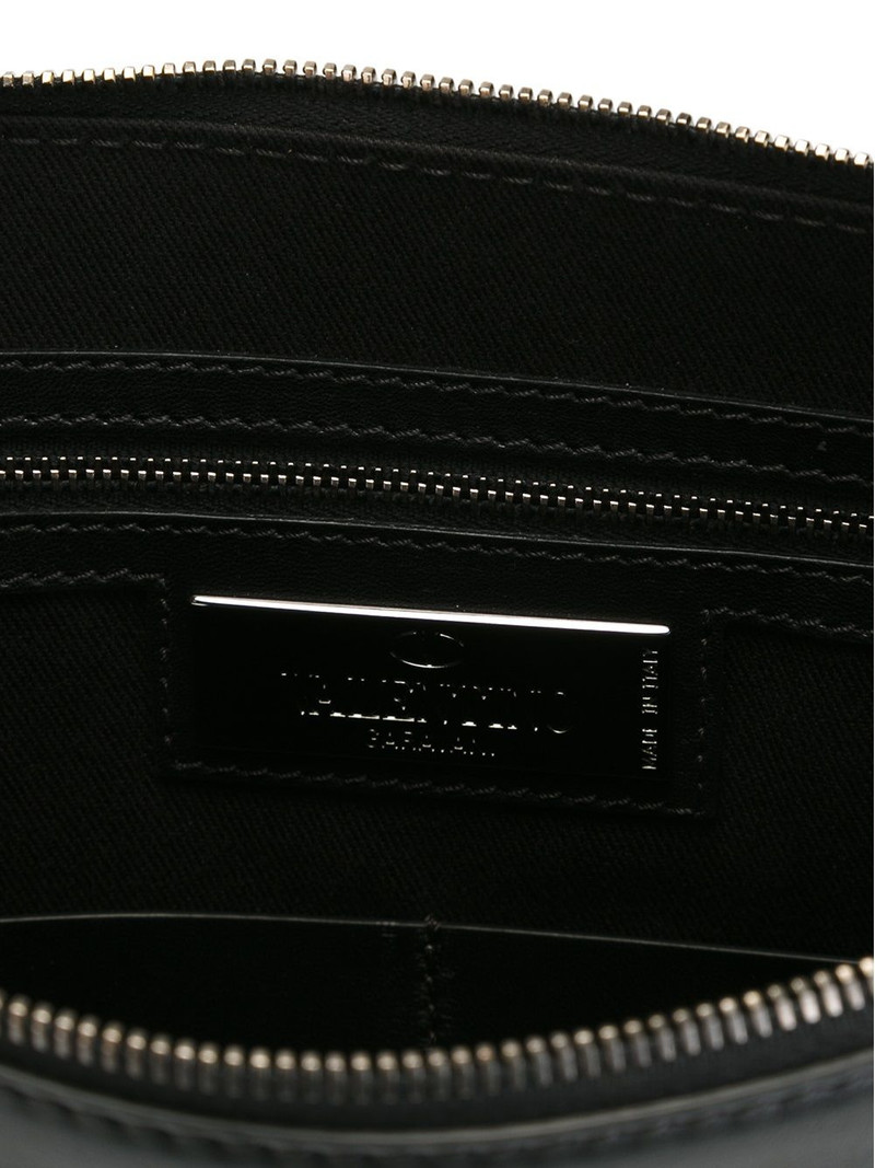 Rockstud clutch 5