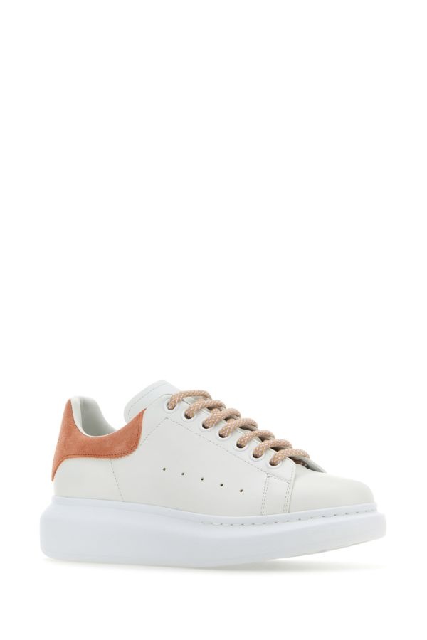 White leather sneakers with pink suede heel - 2