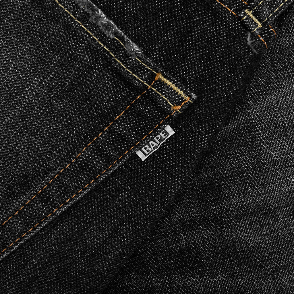 TWIN STA RELAXED FIT DENIM SHORTS - BLACK - 4
