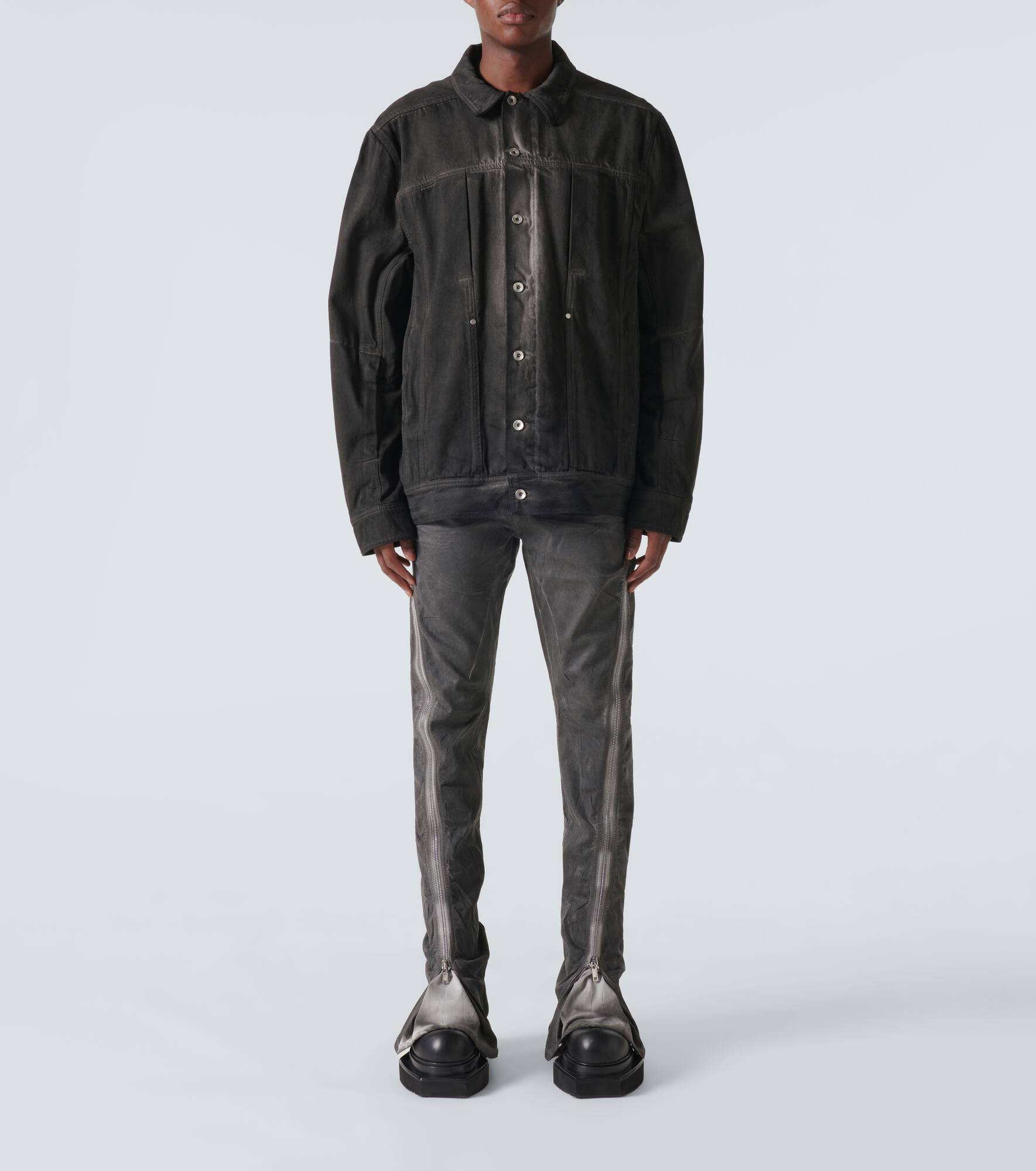 Paneled tapered jeans - 2