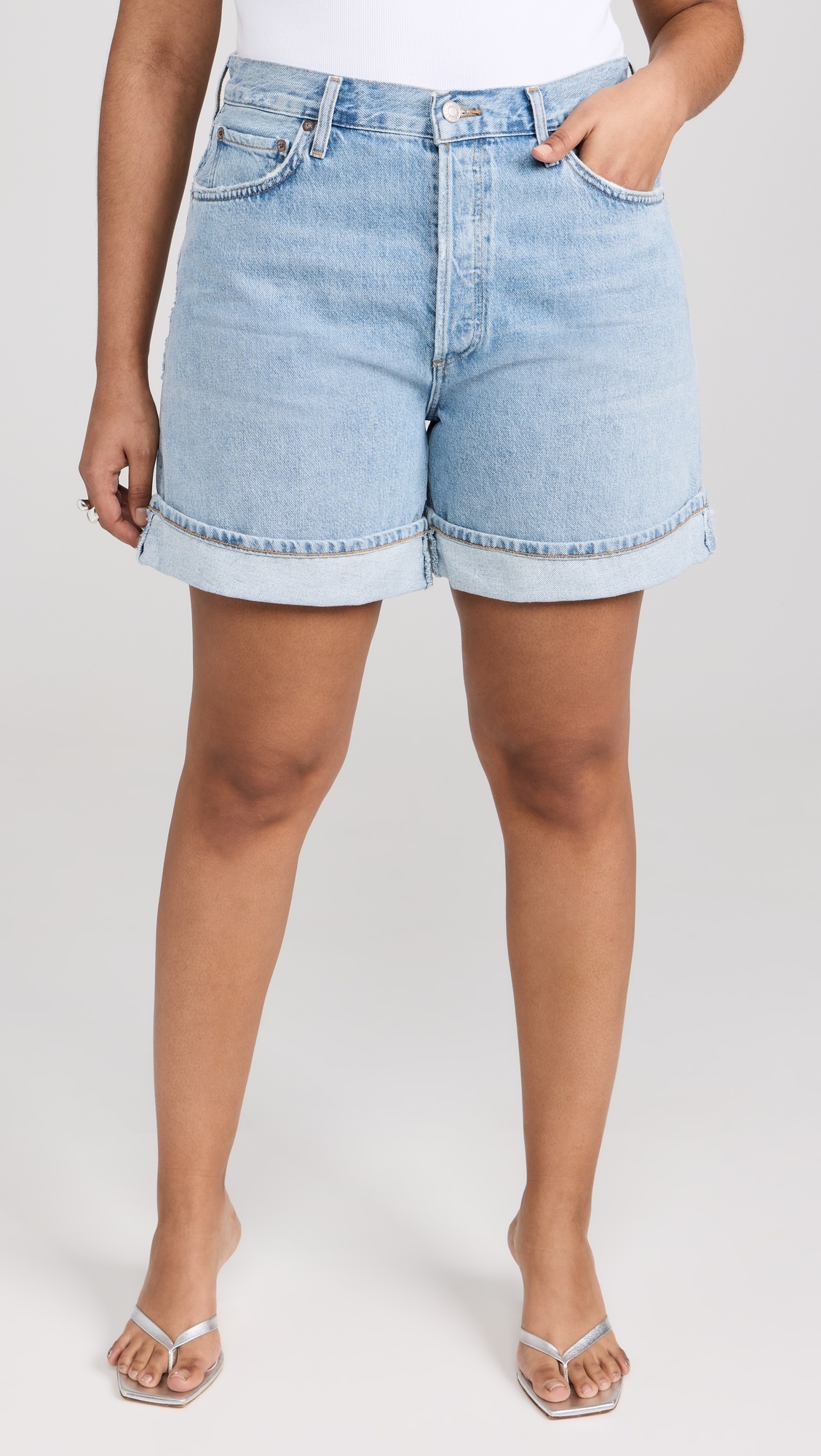 Dame Shorts: High Rise Baggy Cuff - 10