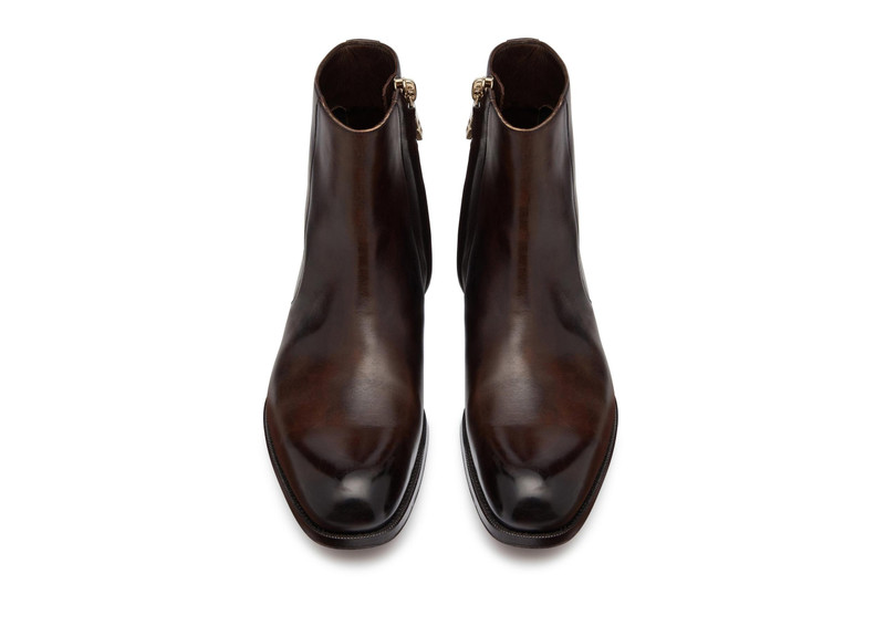 TOM FORD BURNISHED LEATHER EDGAR ZIP BOOT outlook