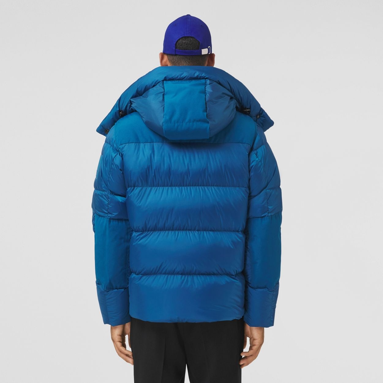 Detachable Sleeve Hooded Puffer Jacket - 3