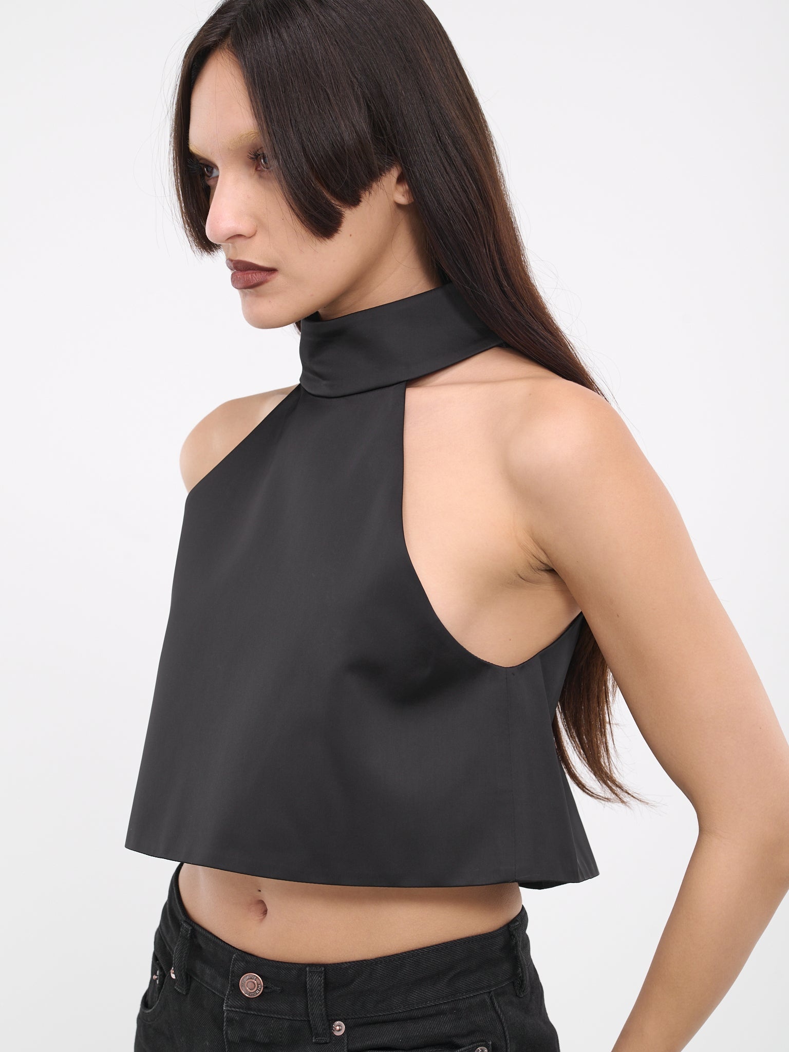 Halterneck Crop Blouse - 4