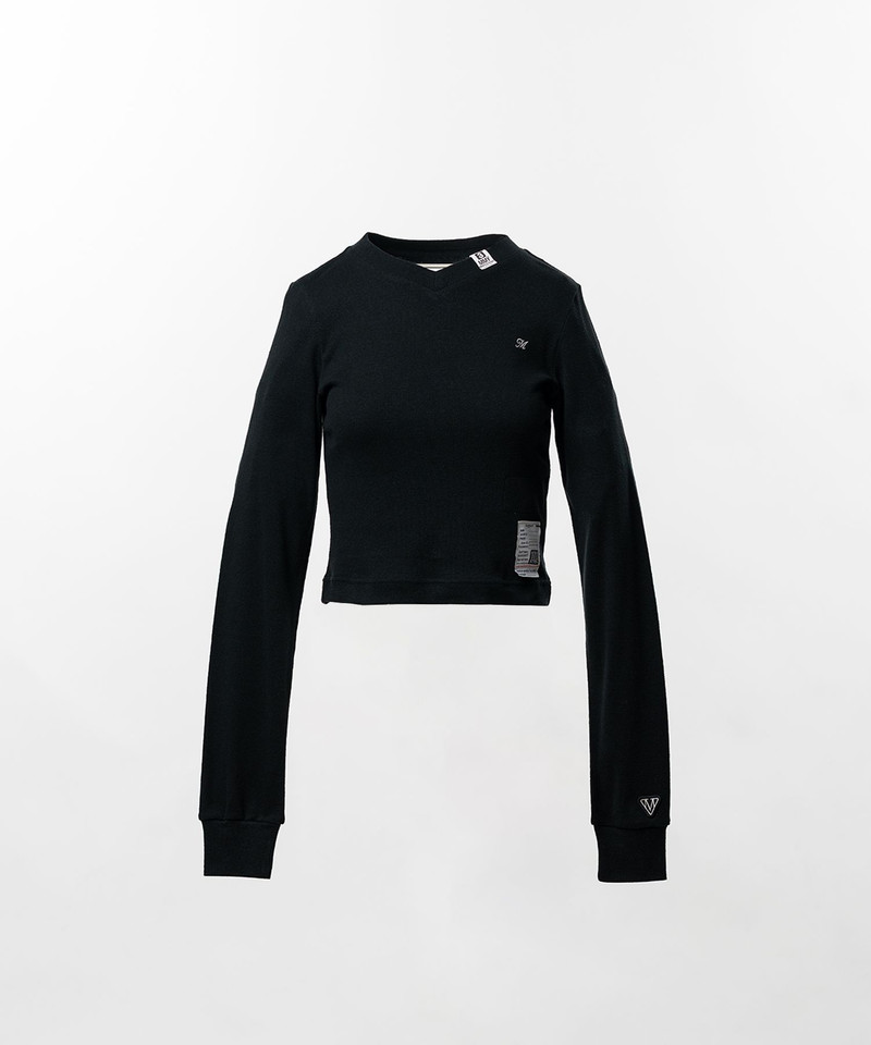 V-Neck Cropped Long Sleeve T-Shirt 24