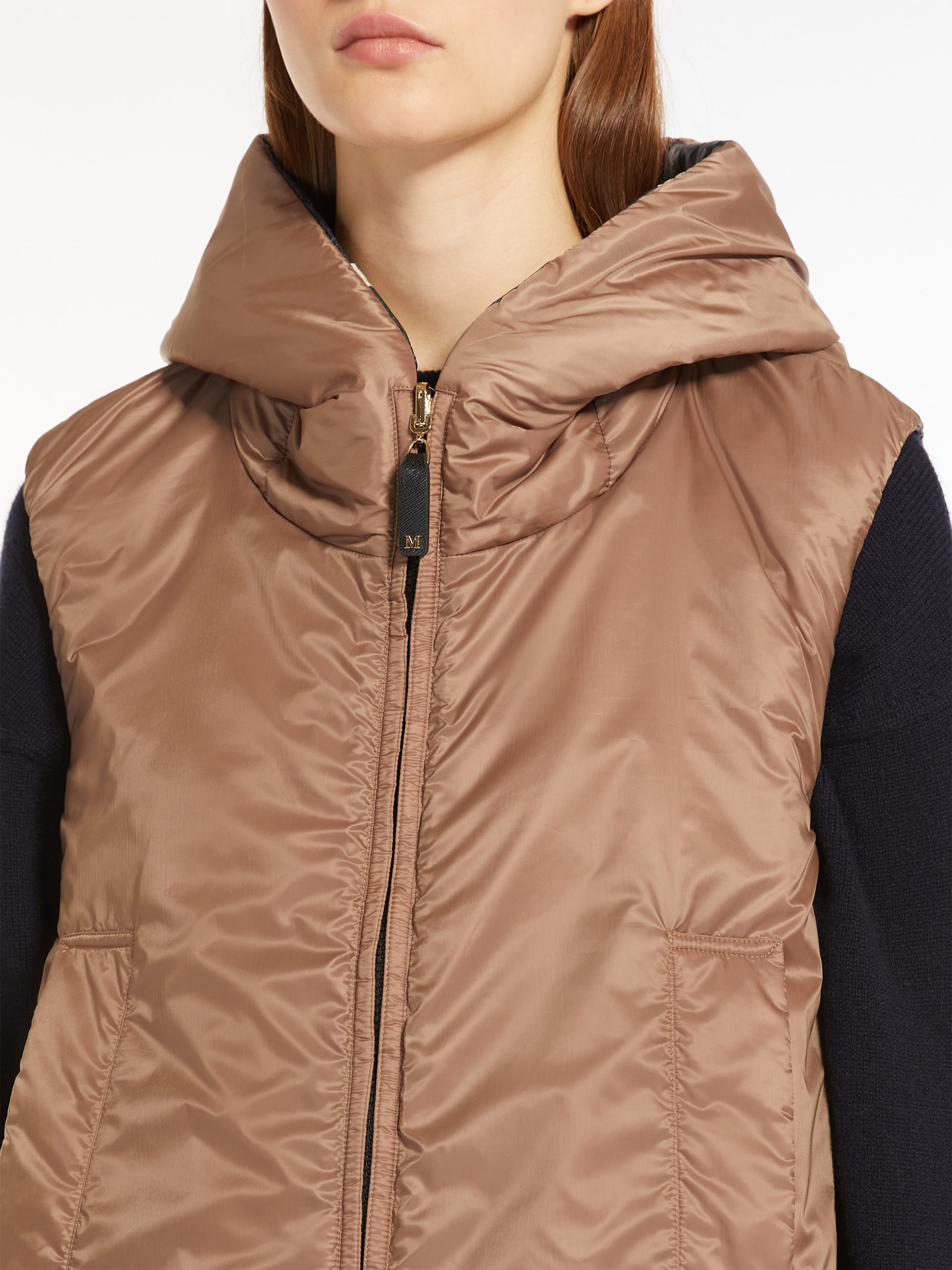 LOGOS Reversible gilet in water-resistant printed canvas - 6