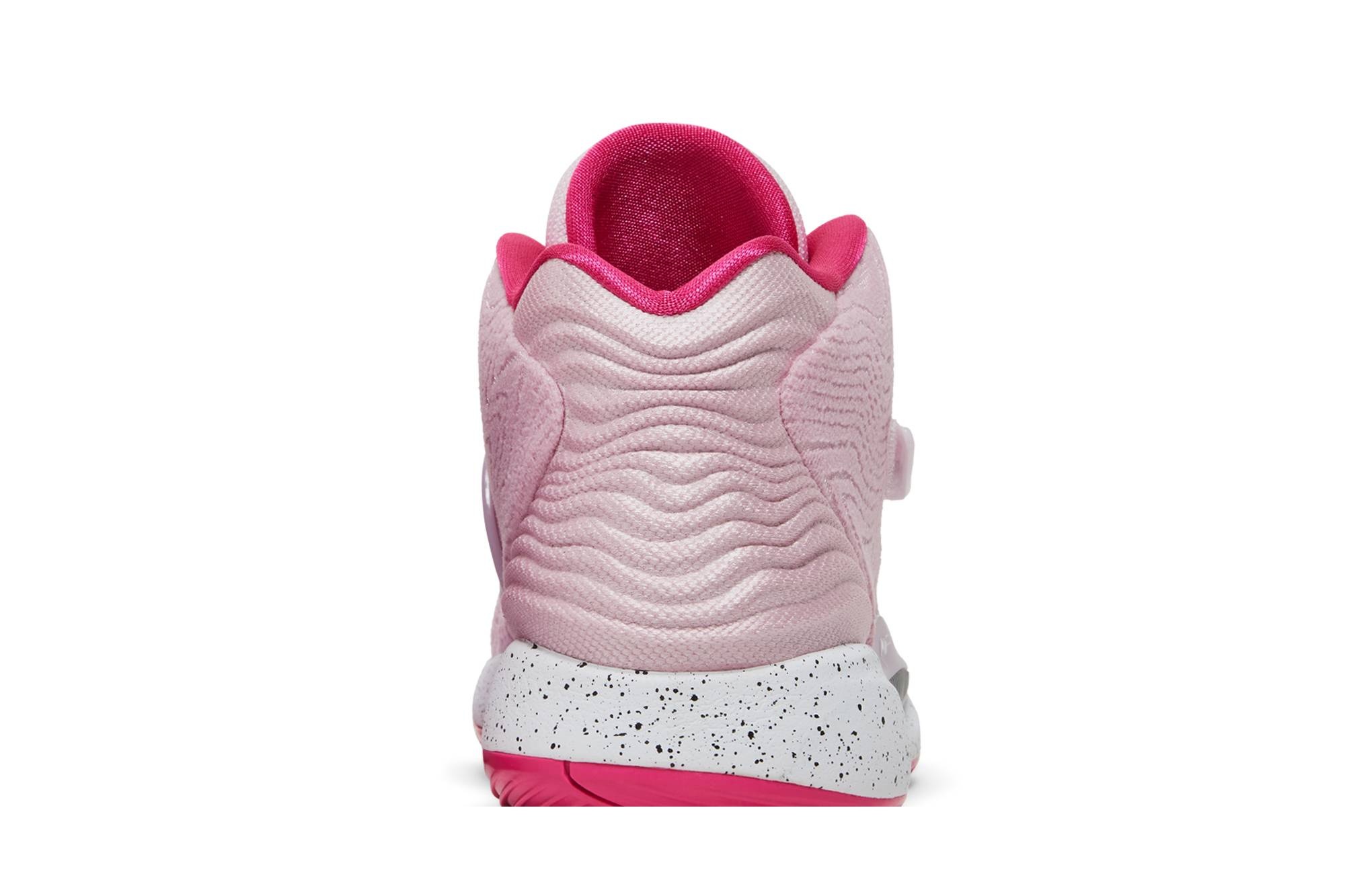 KD 14 'Kay Yow' - 7