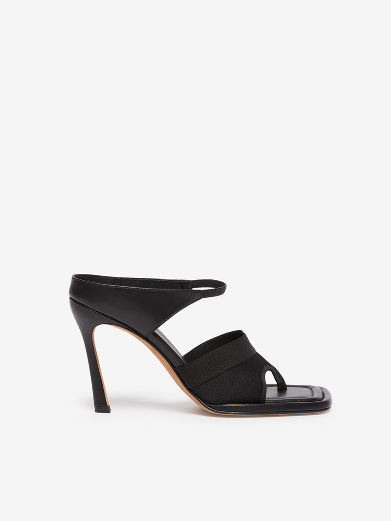 VENTOSO Thong sandals 1