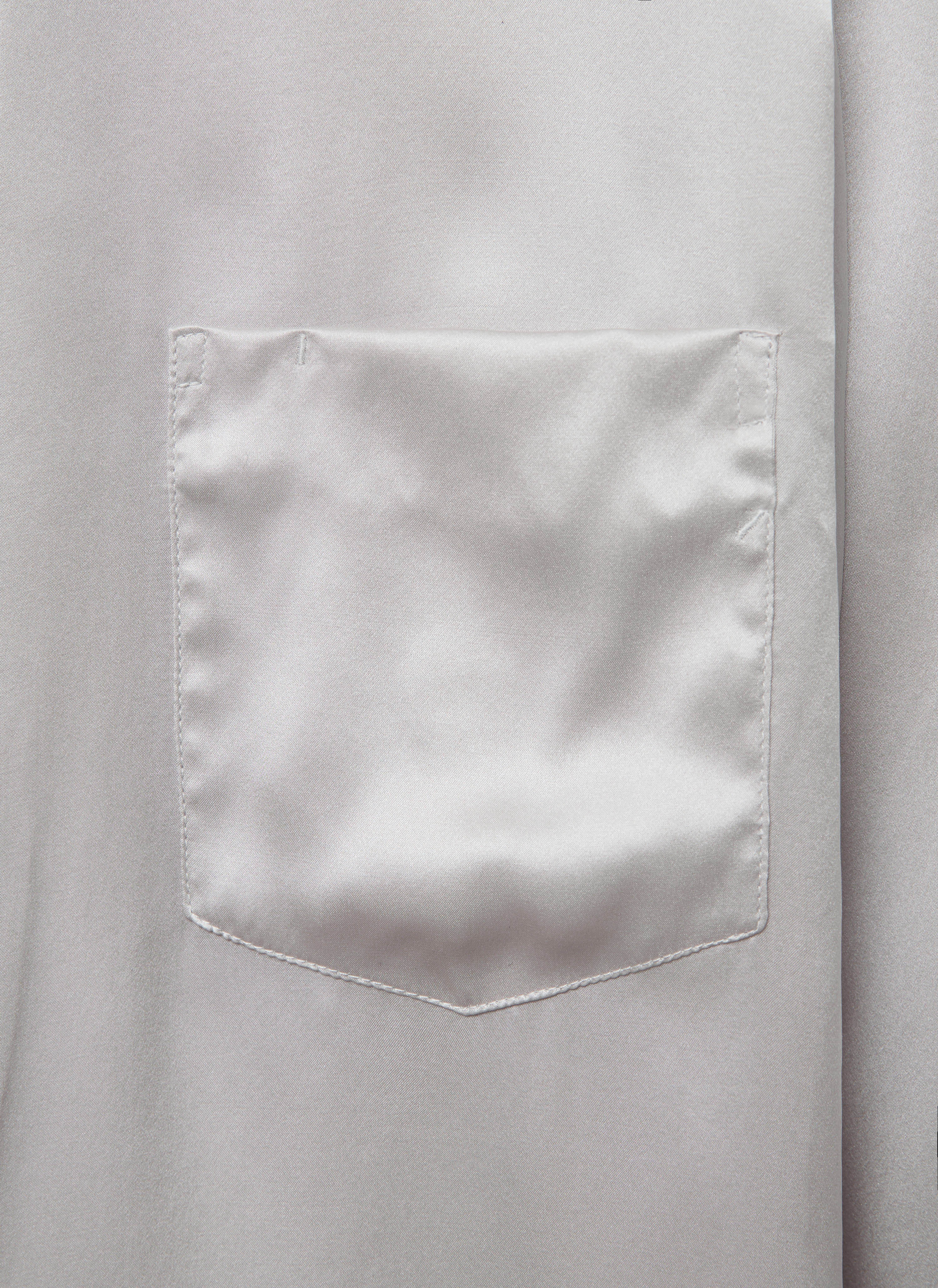 SHIRT
( - 3