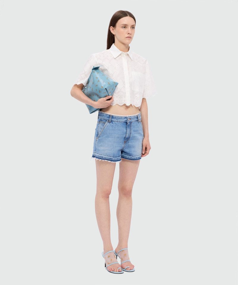 Light blue stone-washed denim shorts with lace detail at the waist 4