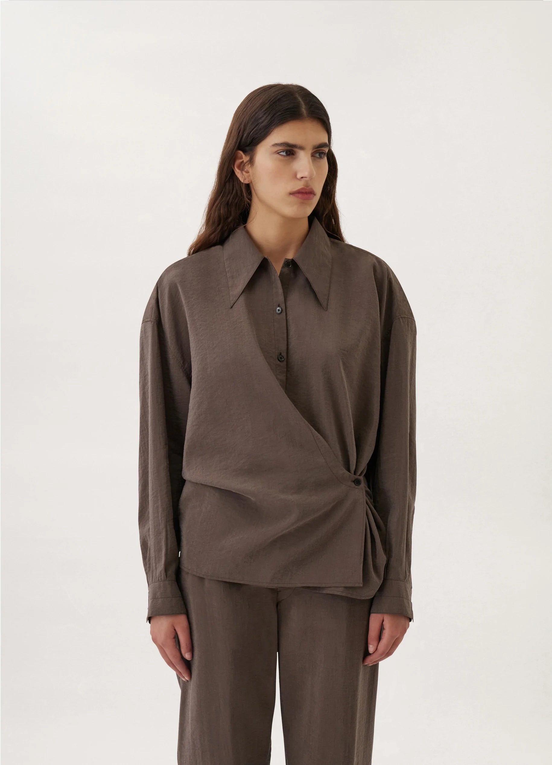 TWISTED SHIRT
DRY SILK - 2