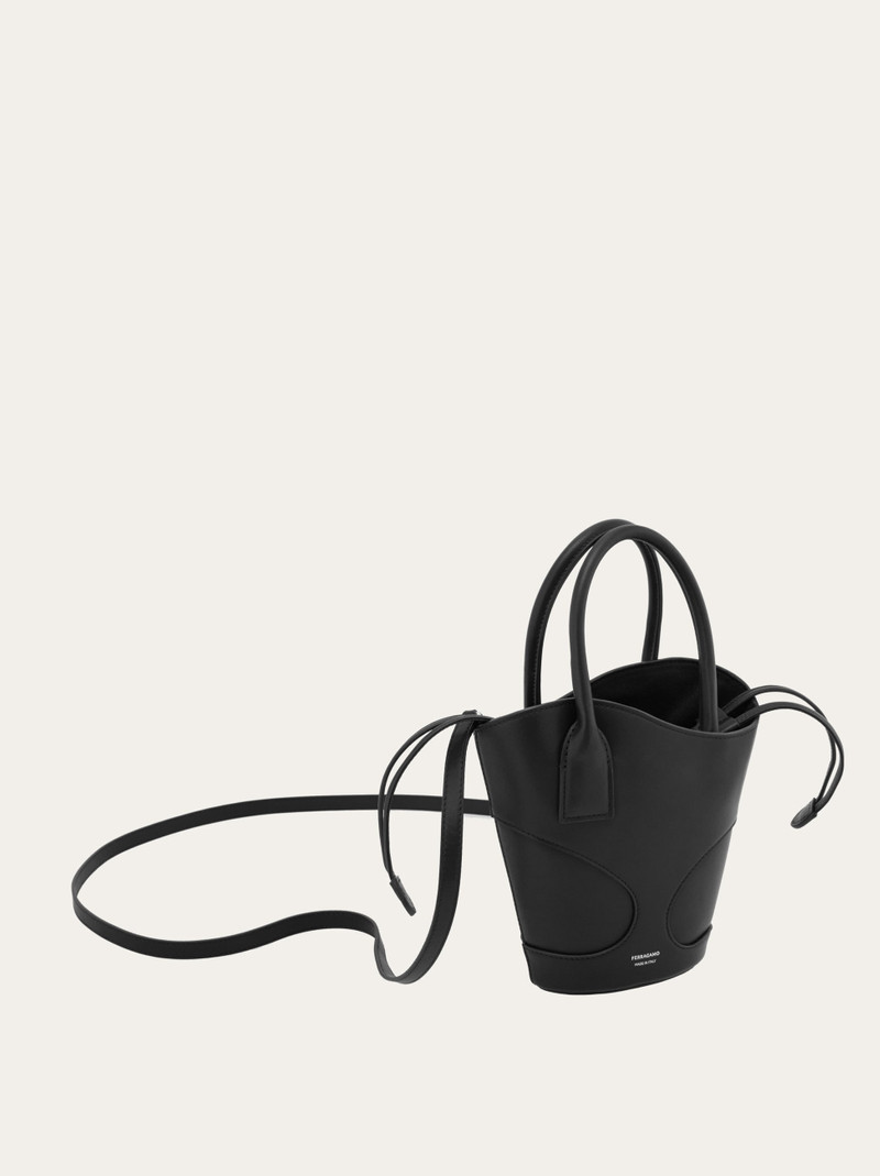 Tote bag with cut-out detailing (S) 7