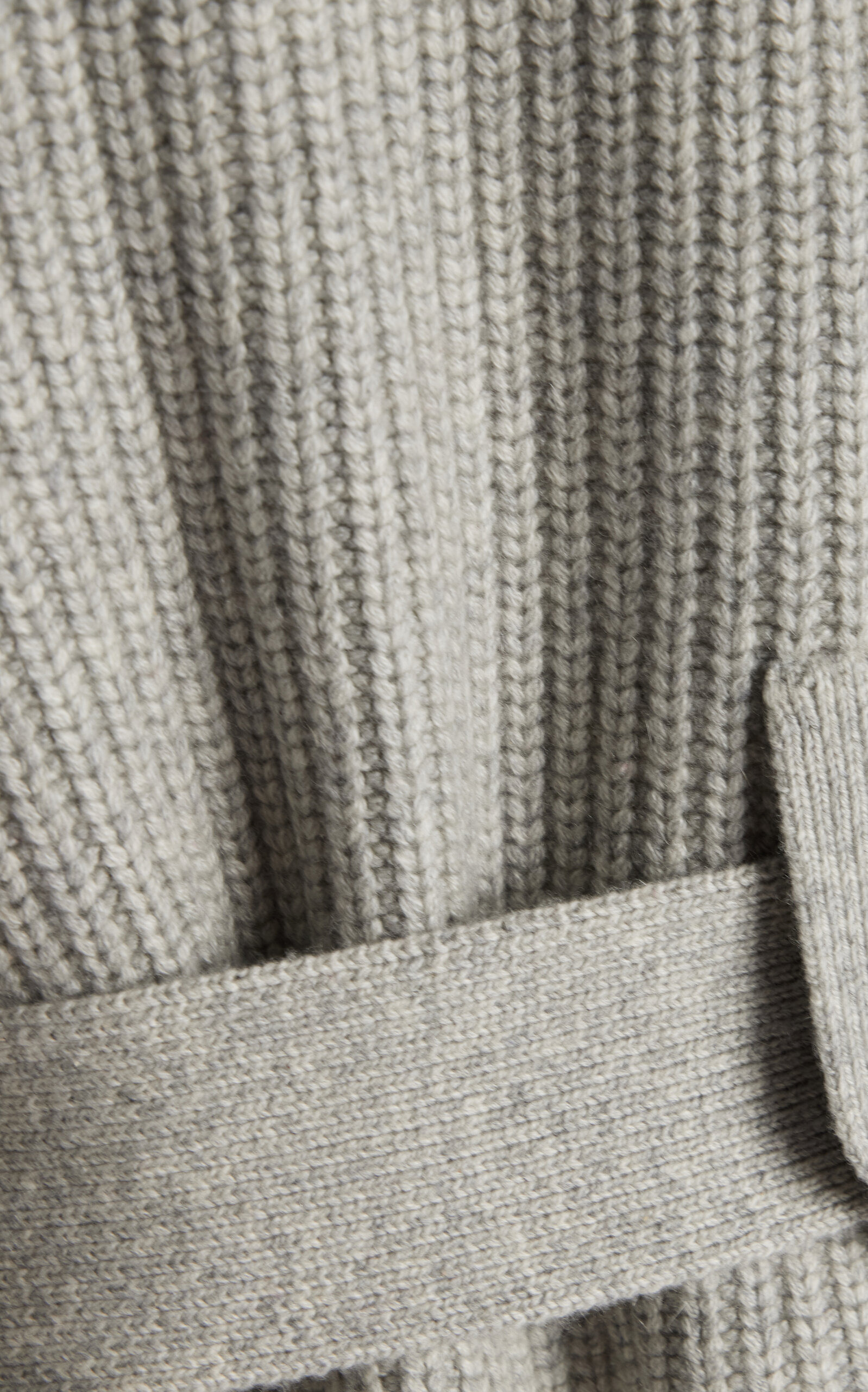 The Neal Belted Cashmere Sweater grey - 6