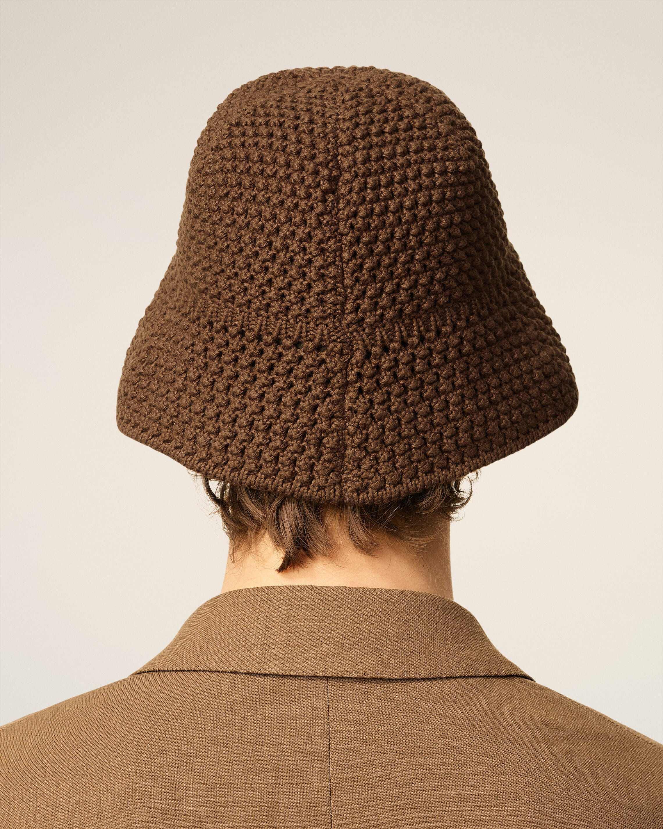 BROWN COTTON KNITTED AMI PATCH BUCKET HAT - 6