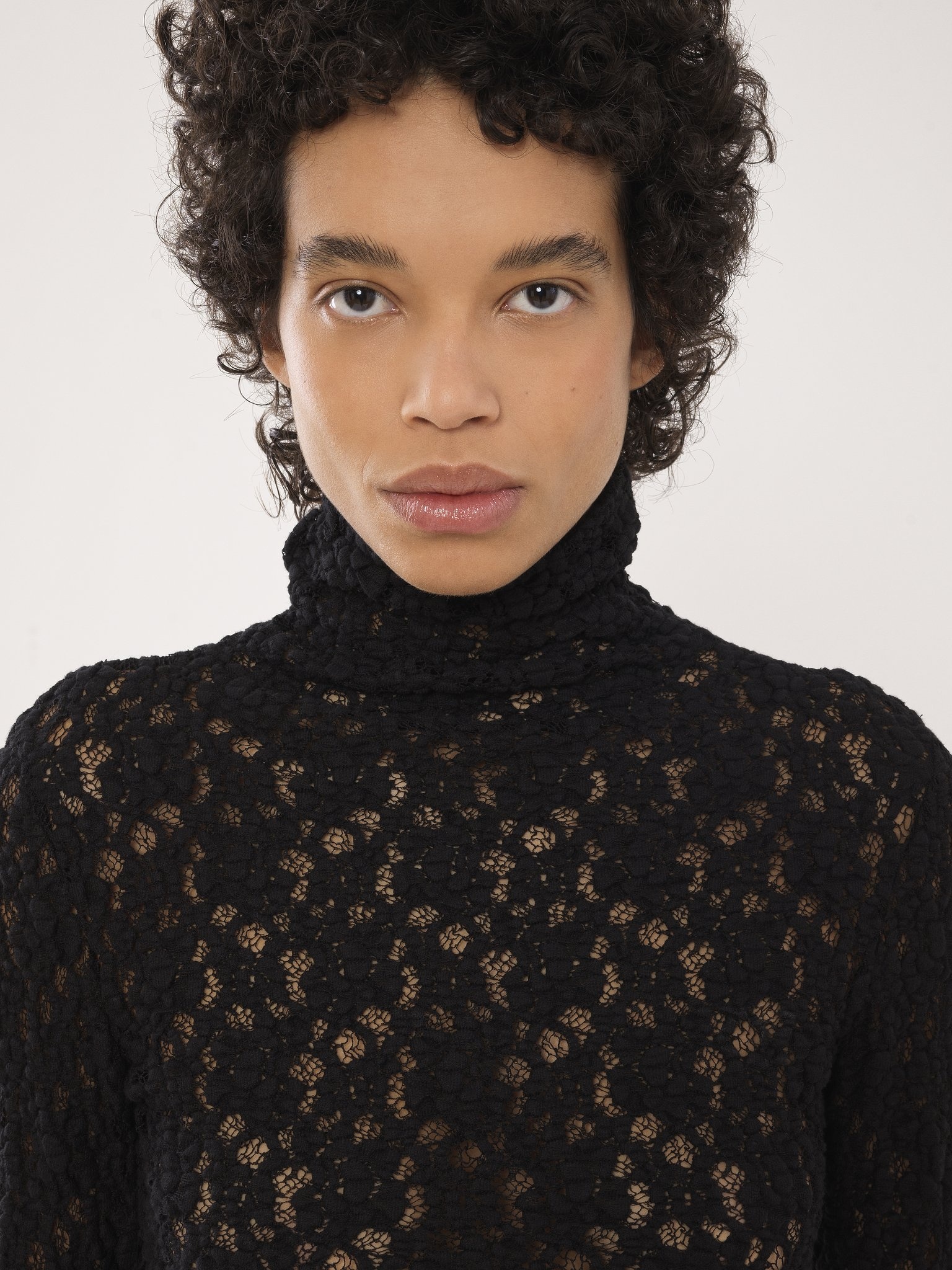 FITTED TURTLENECK TOP - 7