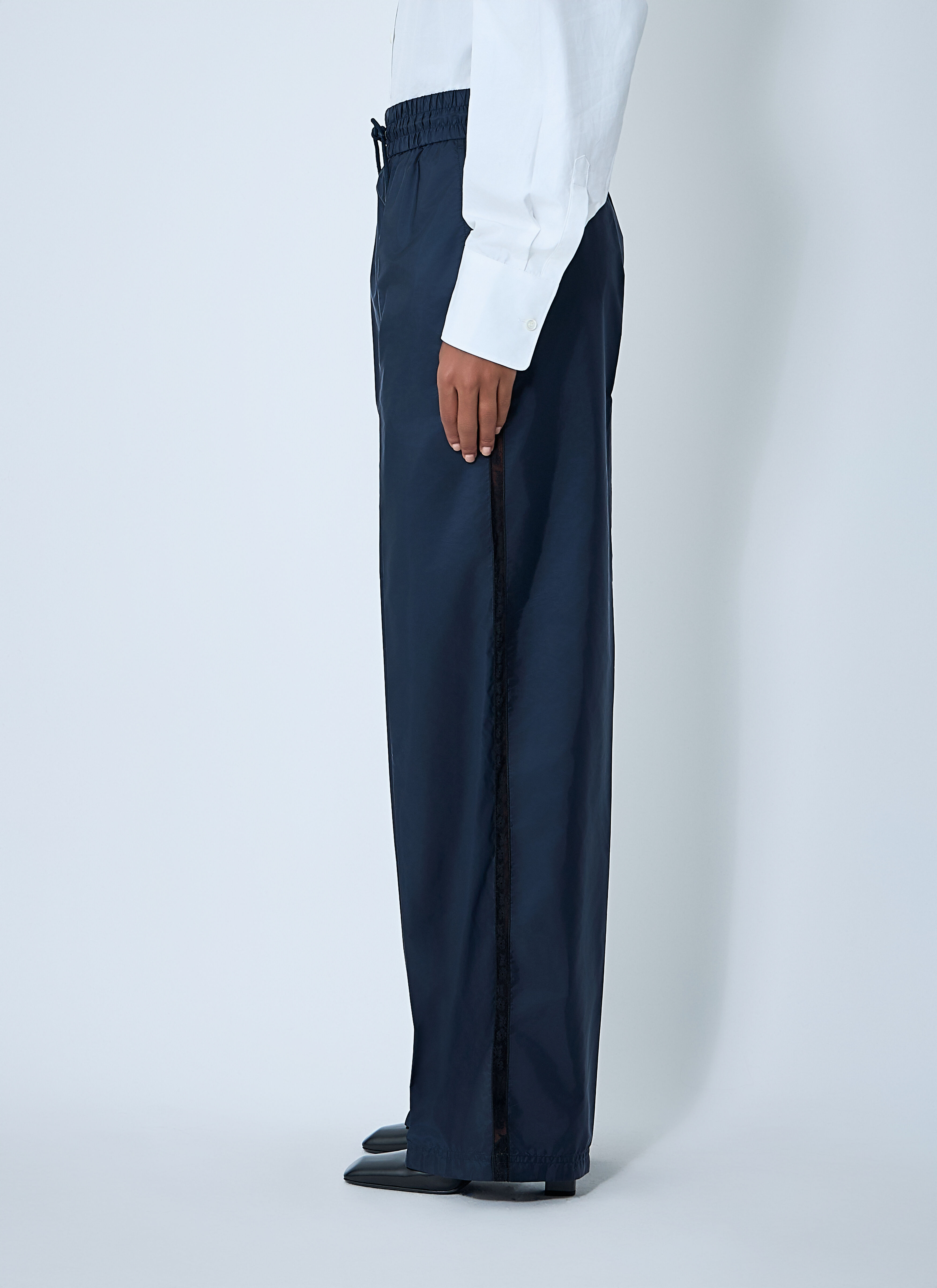 Logo Plaque Pants - 3