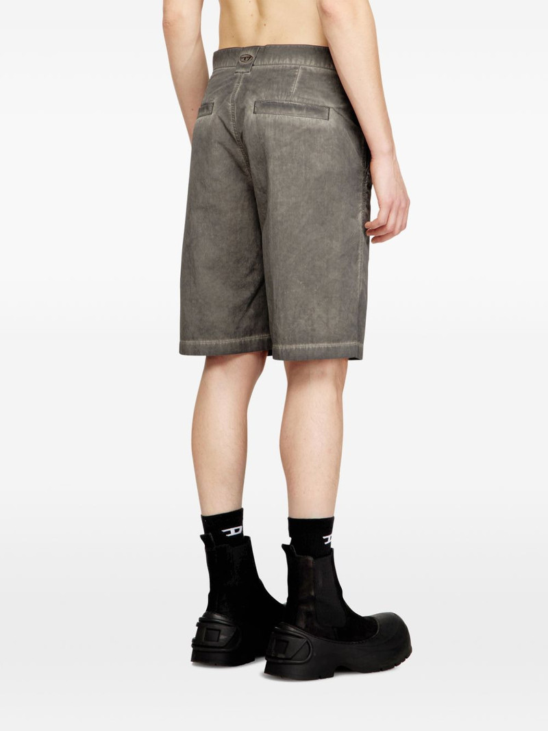 button-fastening chino shorts 4