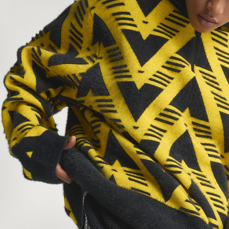 KNITTED HALF-ZIP SWEATER 3