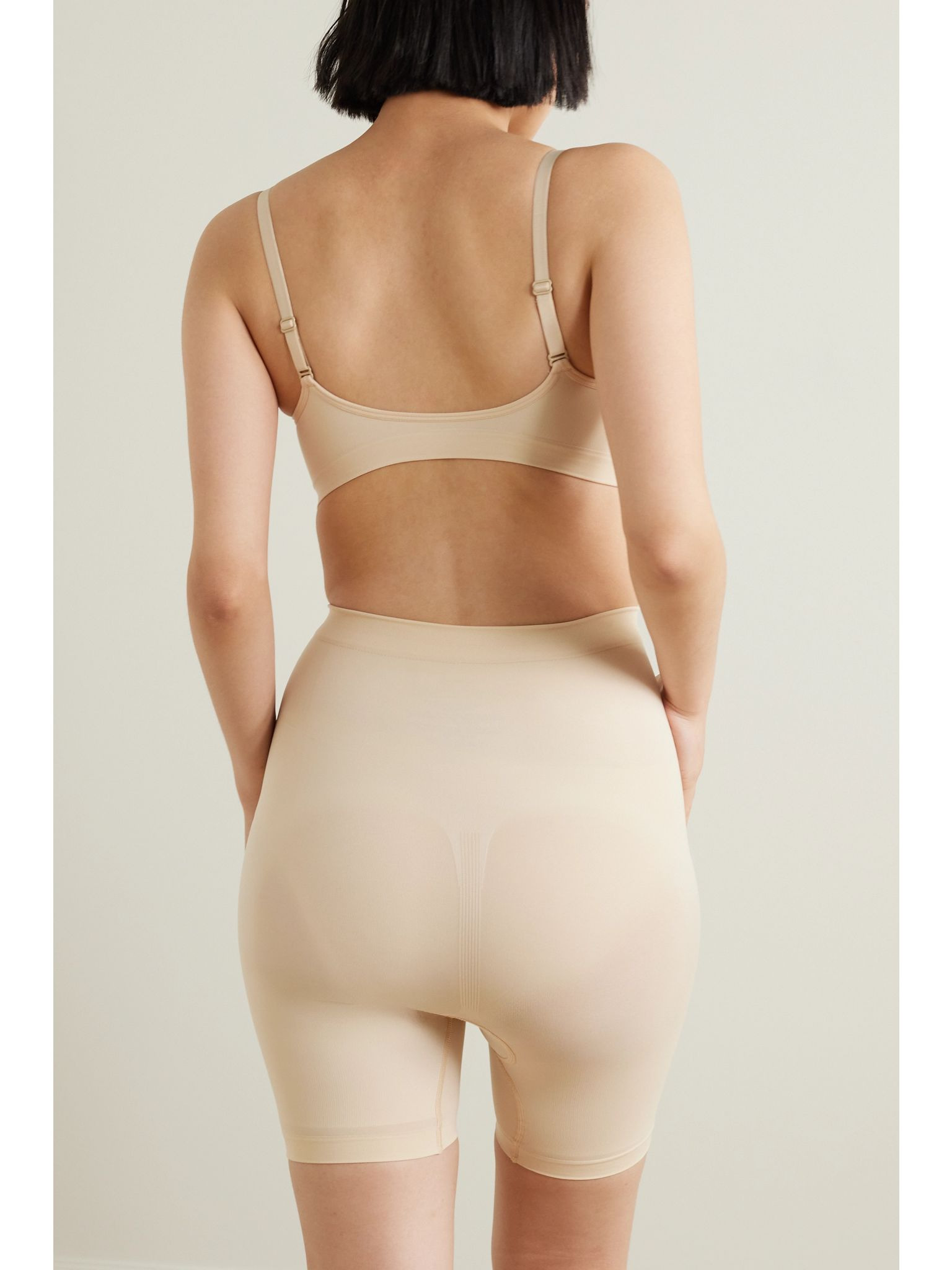 Seamless Sculpt Mid Thigh Short - Sand Sand - 3