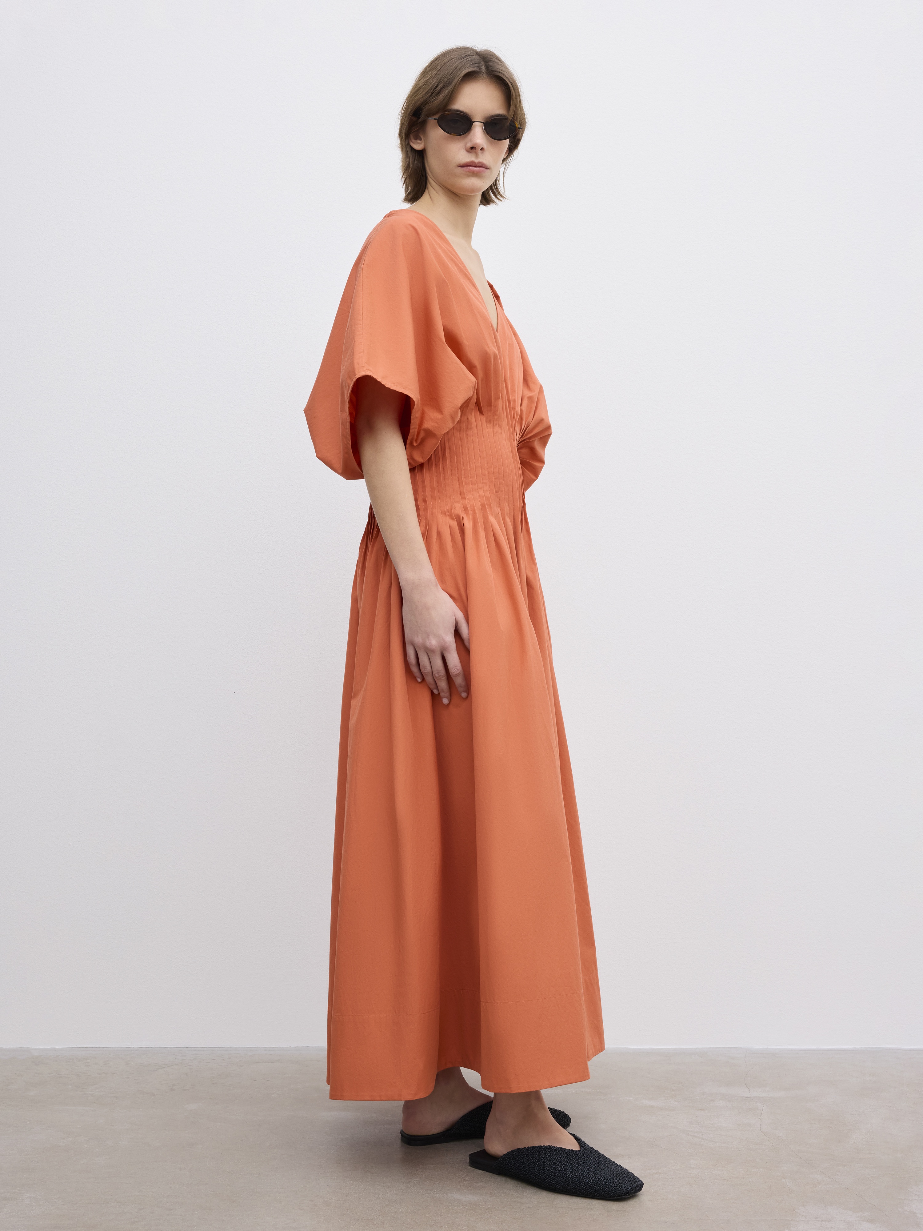 Poplin v-neck dress - 3