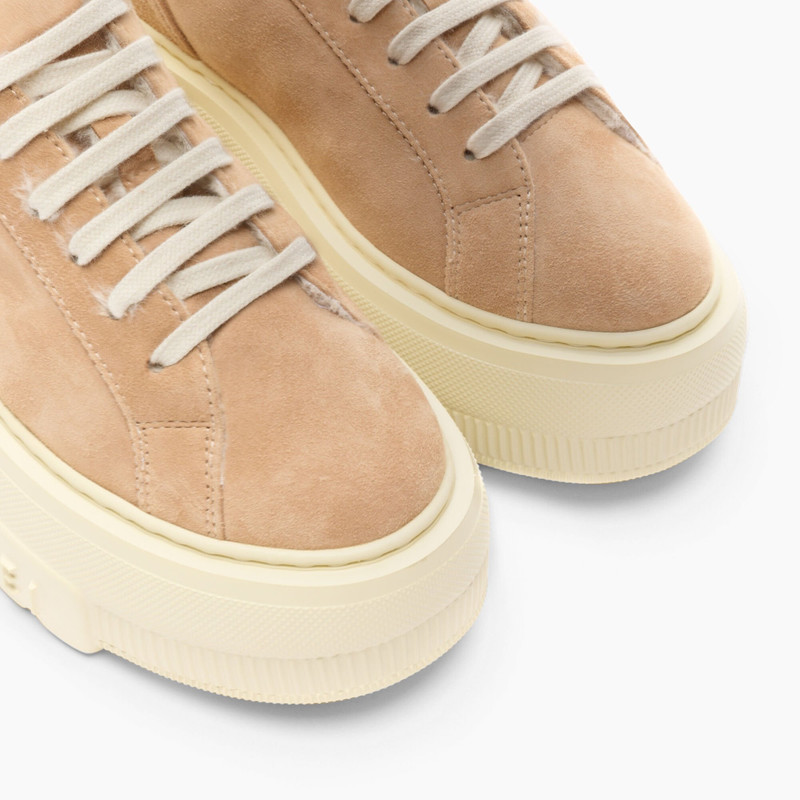 Nexus Sneaker 5