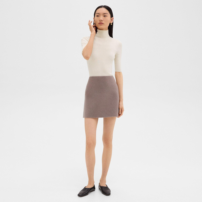 Theory Leenda Short-Sleeve Turtleneck in Regal Wool outlook