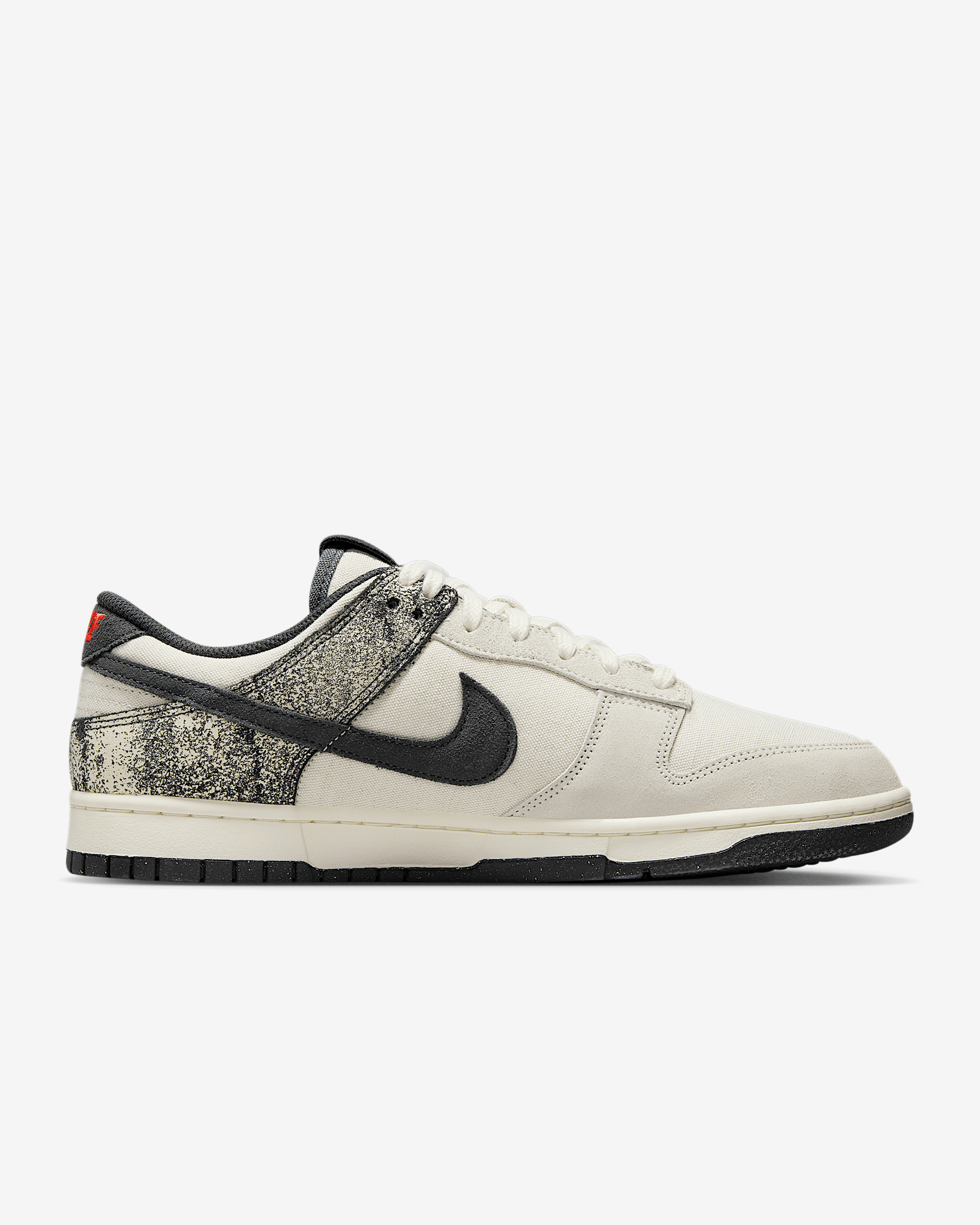 Nike Dunk Low Retro SE Men's Shoes - 3