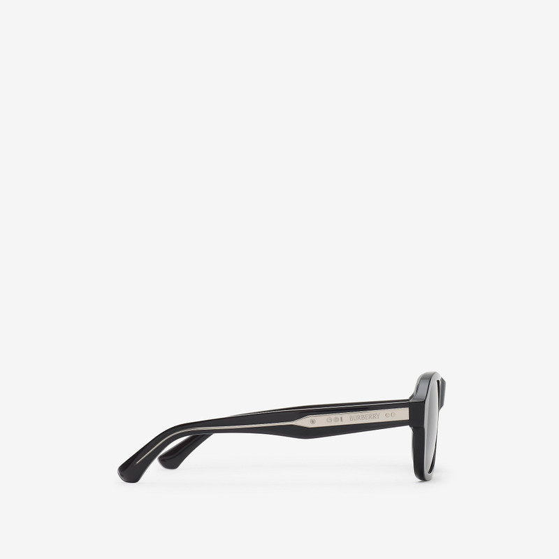 Classic Pilot Sunglasses 3