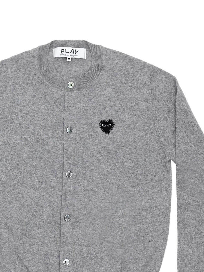 Comme des Garçons PLAY heart-embellished cardigan outlook