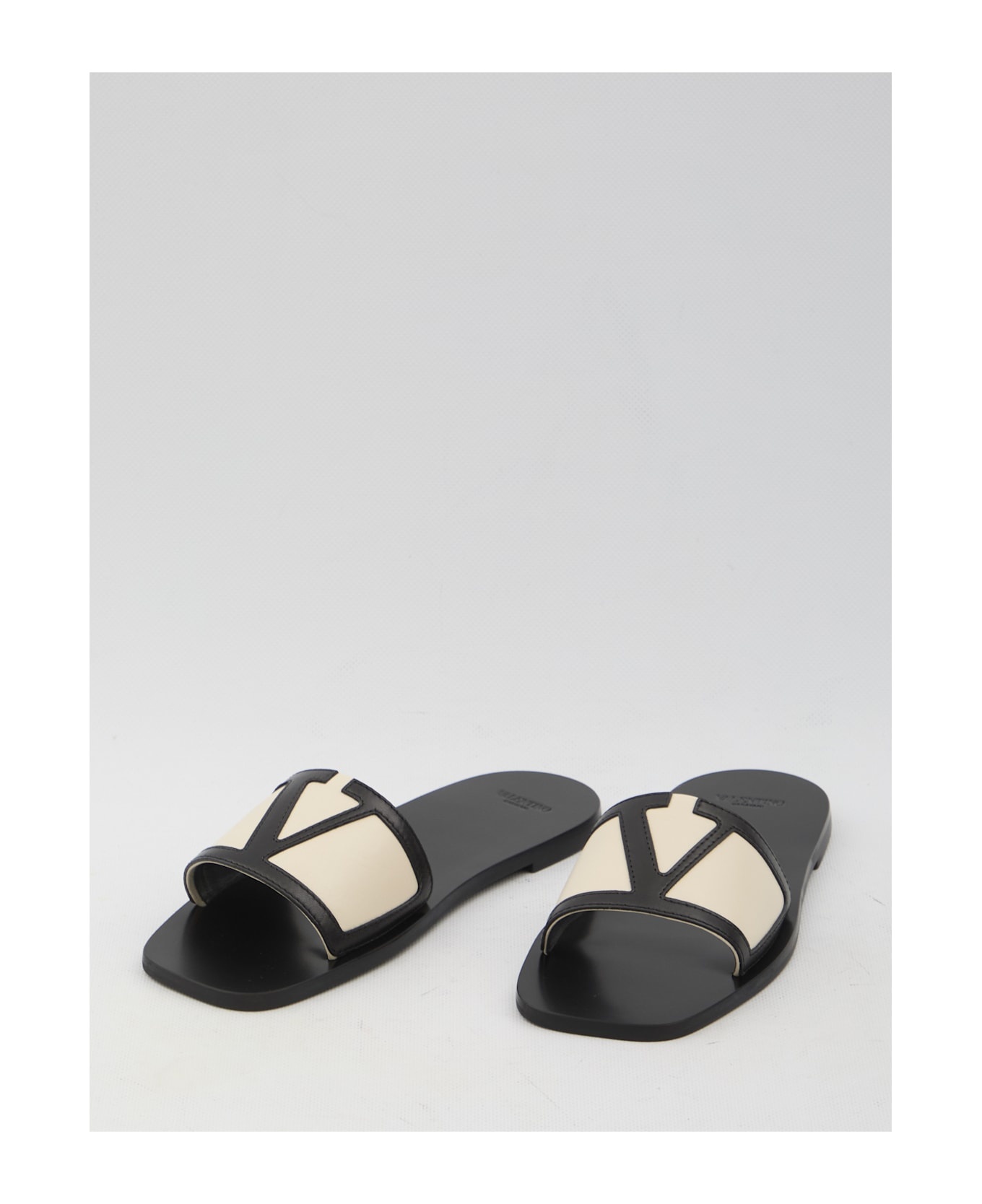 Superstar Slide Sandals - 5