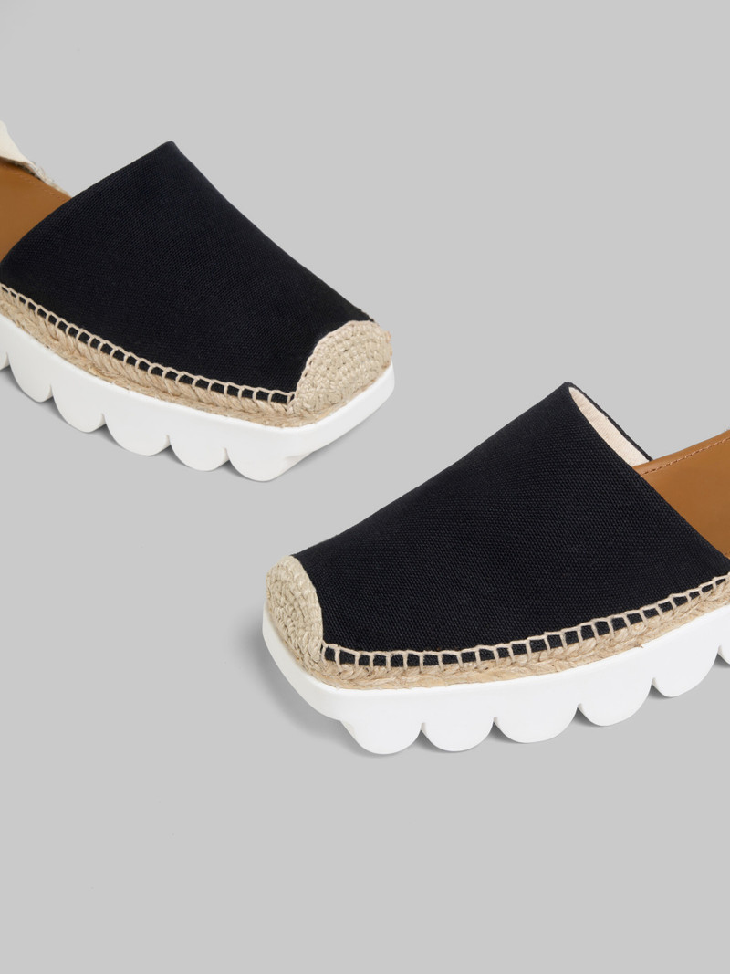 BLACK CANVAS PETAL ESPADRILLAS 4
