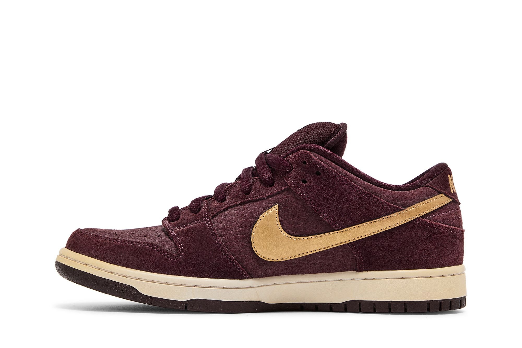 Dunk Low Pro SB 'UK Passport' - 3