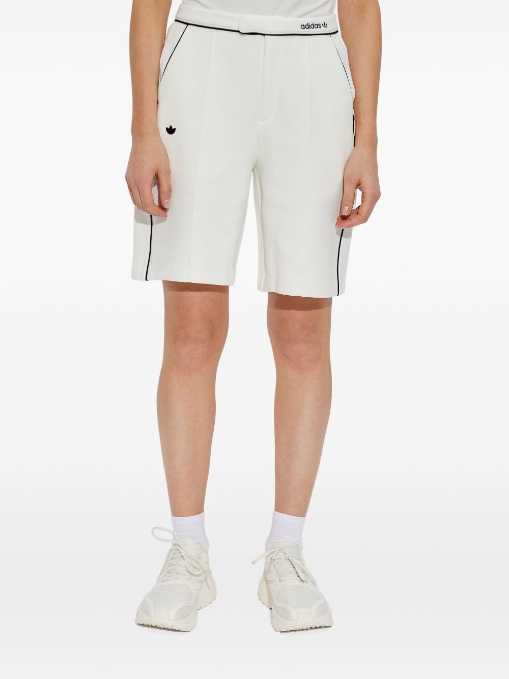 contrasting-trim shorts - 3