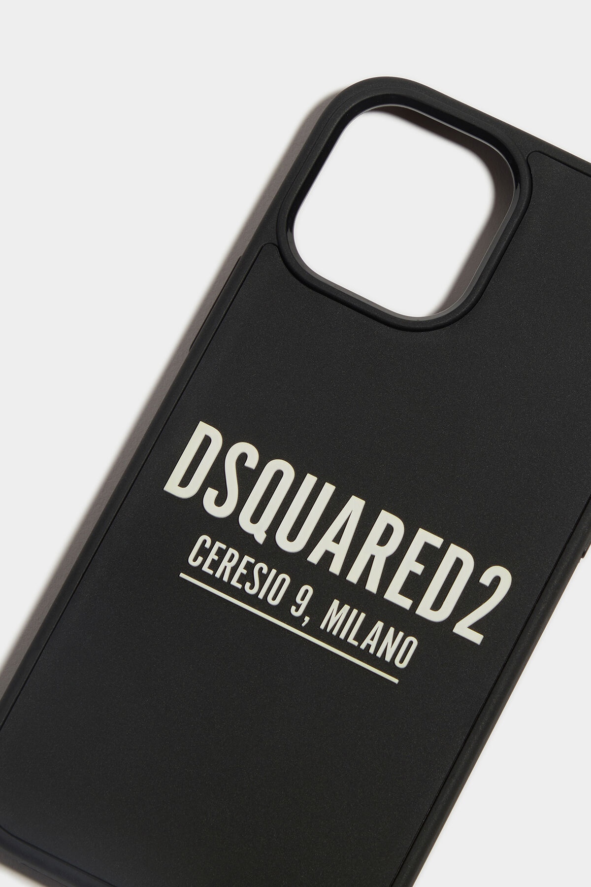 CERESIO 9 IPHONE CASE - 3