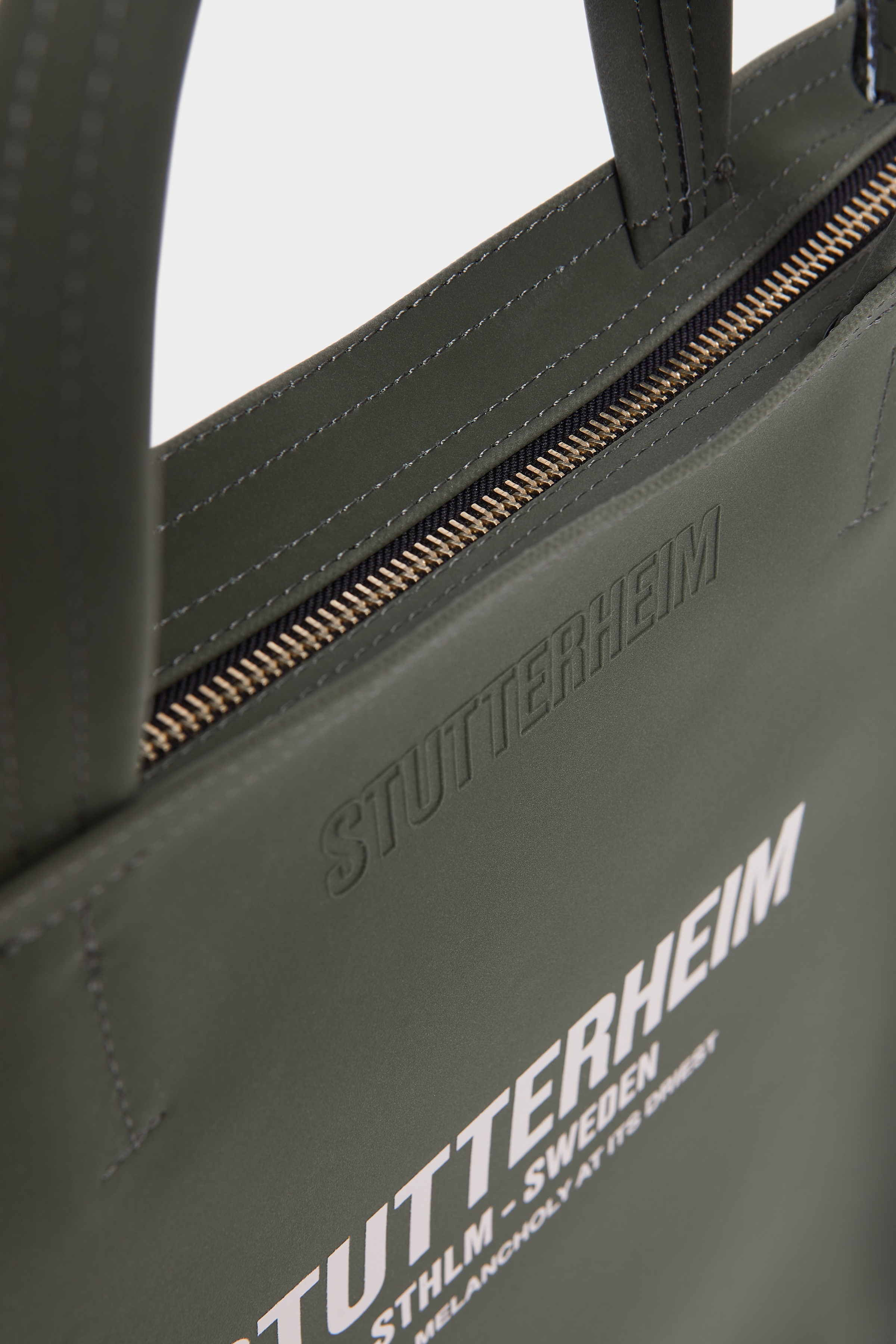 Stutterheim Djursholm Matte Bag Dark Green