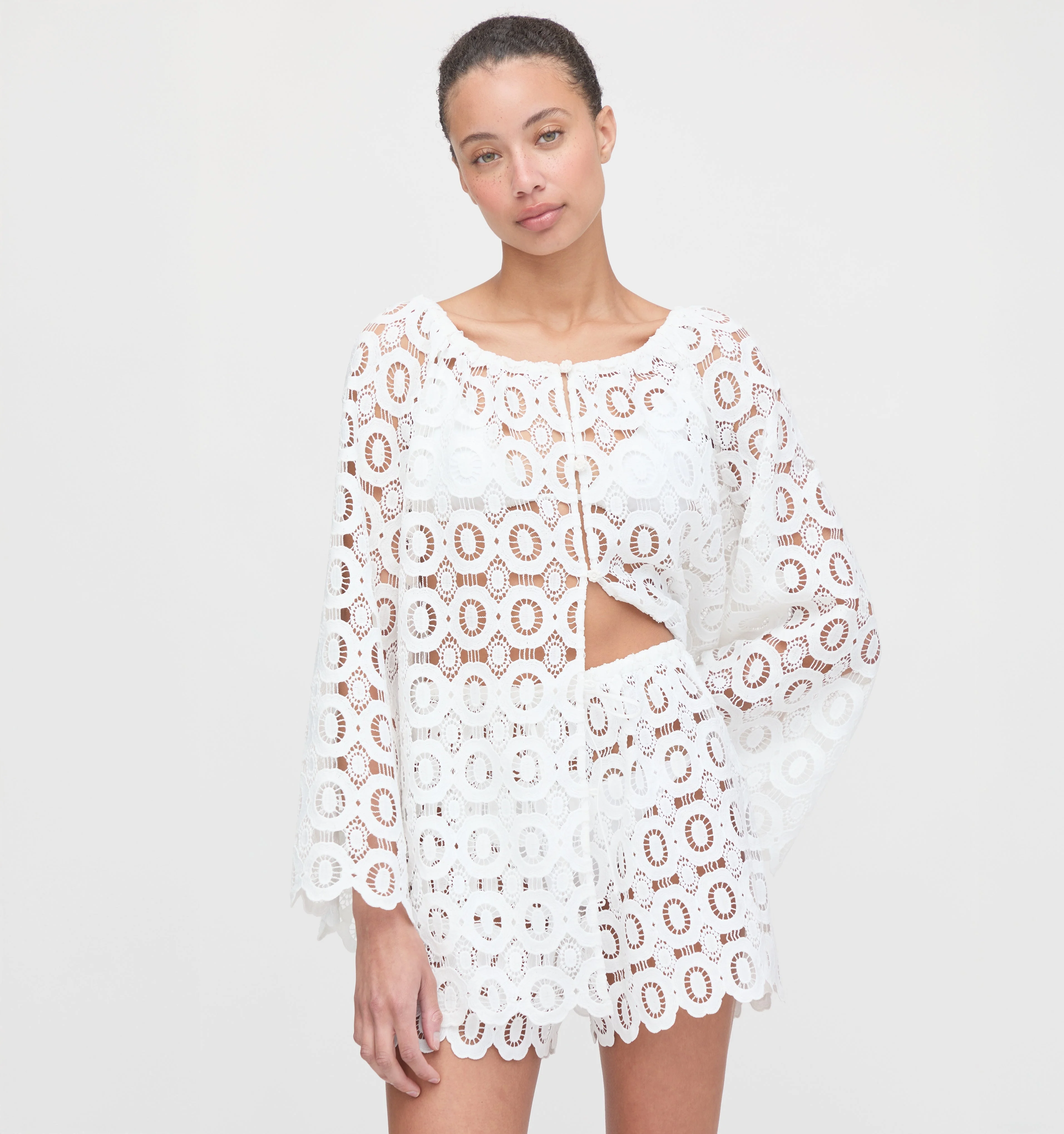 The Kaya Short - White Broderie - 1
