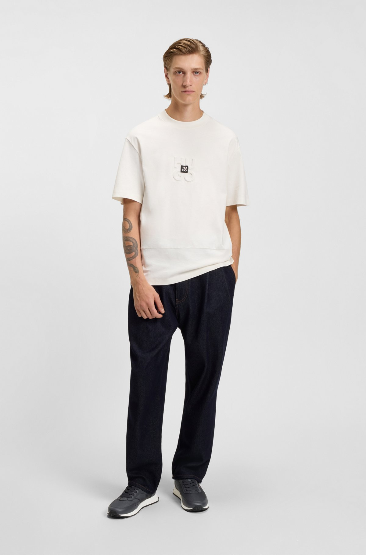 RETRO-INSPIRED TRAINERS WITH FAUX-LEATHER TRIMS - 3