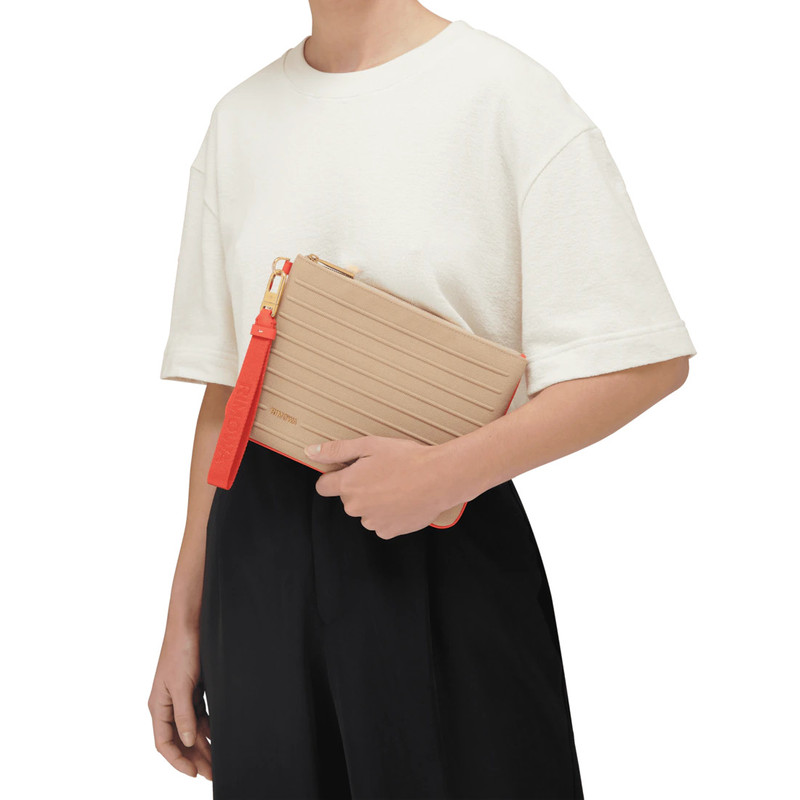 Never Still Wrist Pouch 5