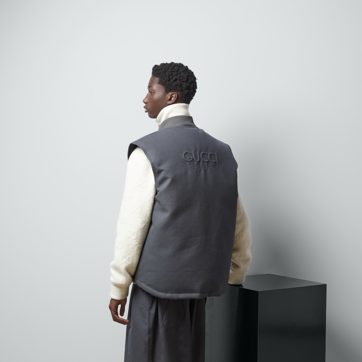 Reversible cotton canvas vest - 6
