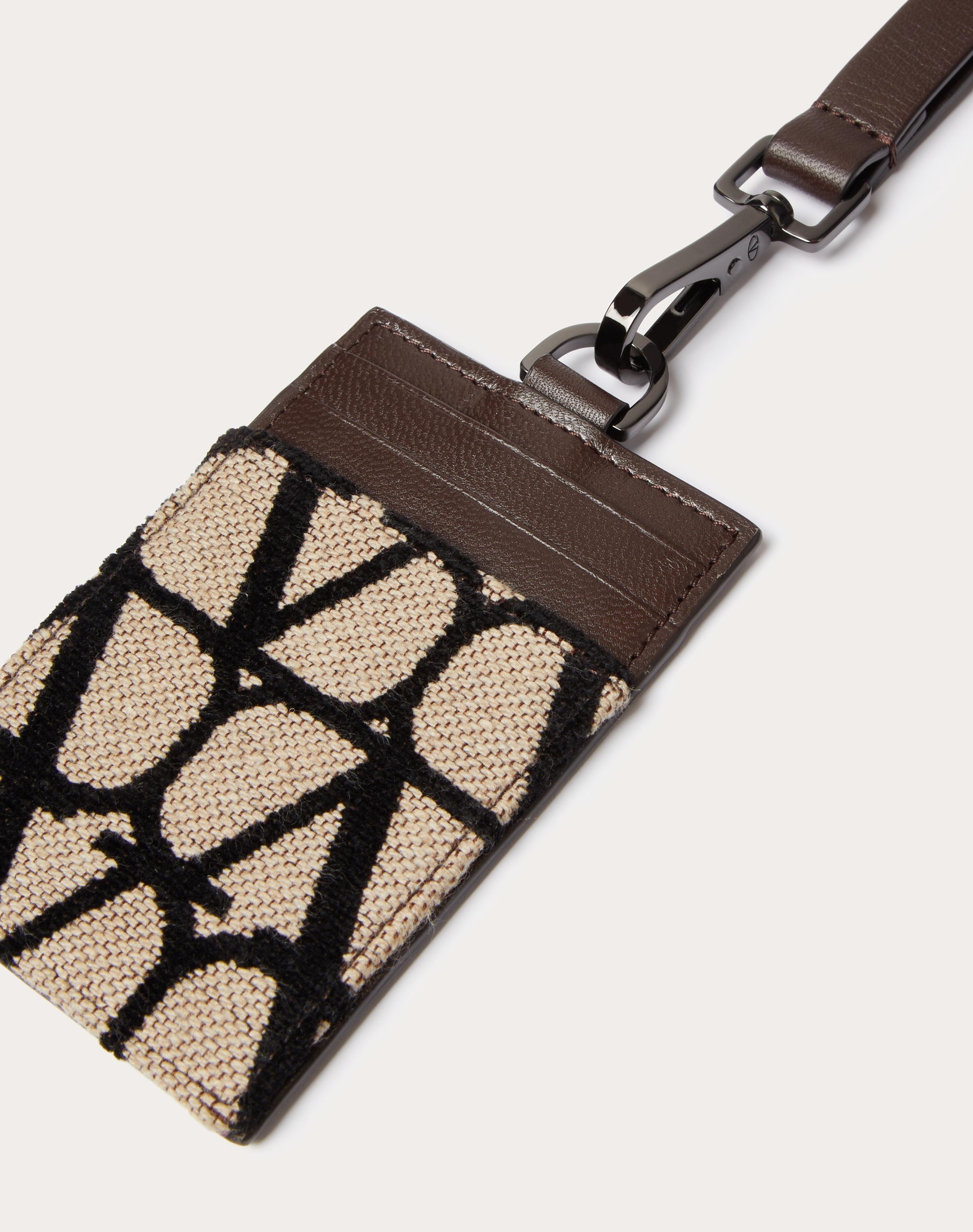 VERTICAL CARDHOLDER IN TOILE ICONOGRAPHE WITH LEATHER DETAILS - 2