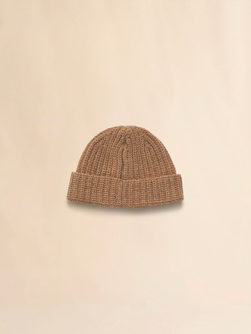 BROWN RIBBED BEANIE WITH HAND-STITCHED LOGO - 3