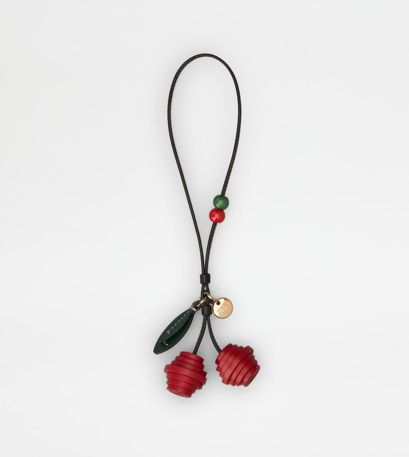 CHERRY CHARM IN LEATHER 1