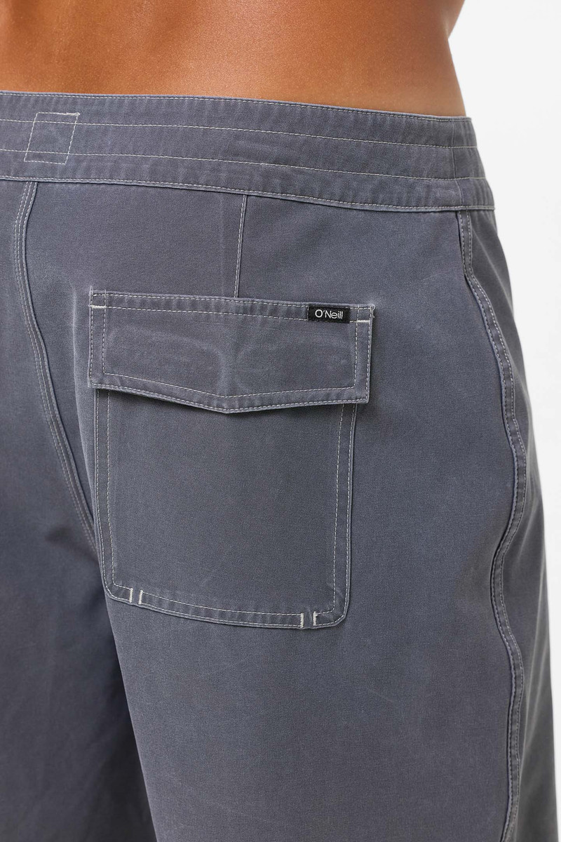 O'Riginals Pigment Scallop 18" Boardshorts 6
