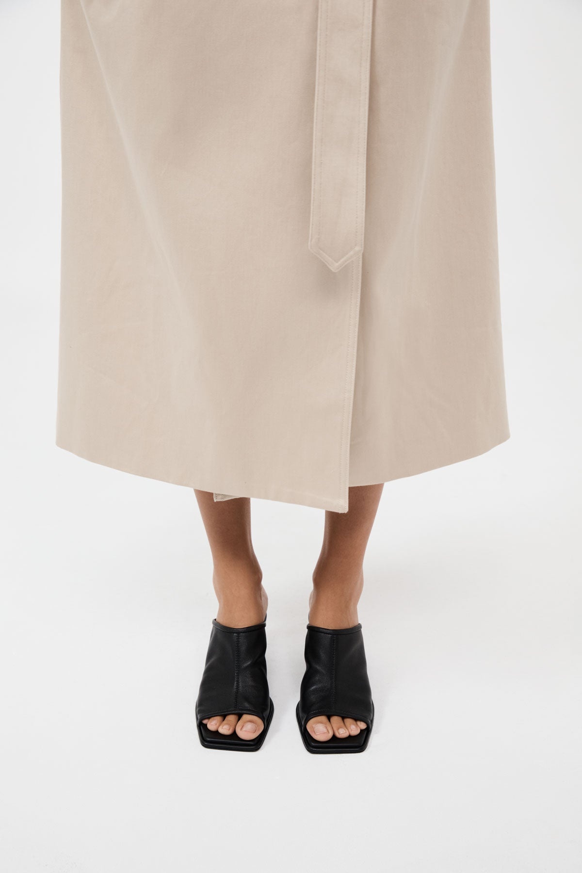 Cylinder Heel - Black - 2
