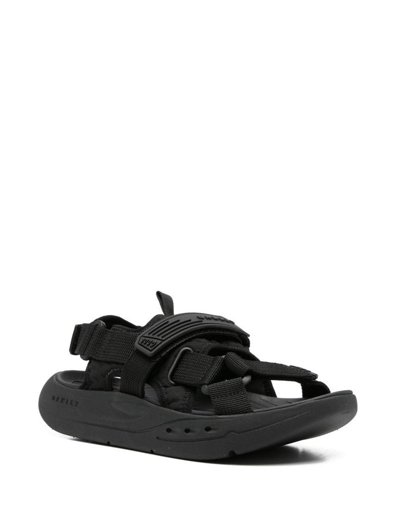 OAKLEY lodo detail studio strap sandals outlook