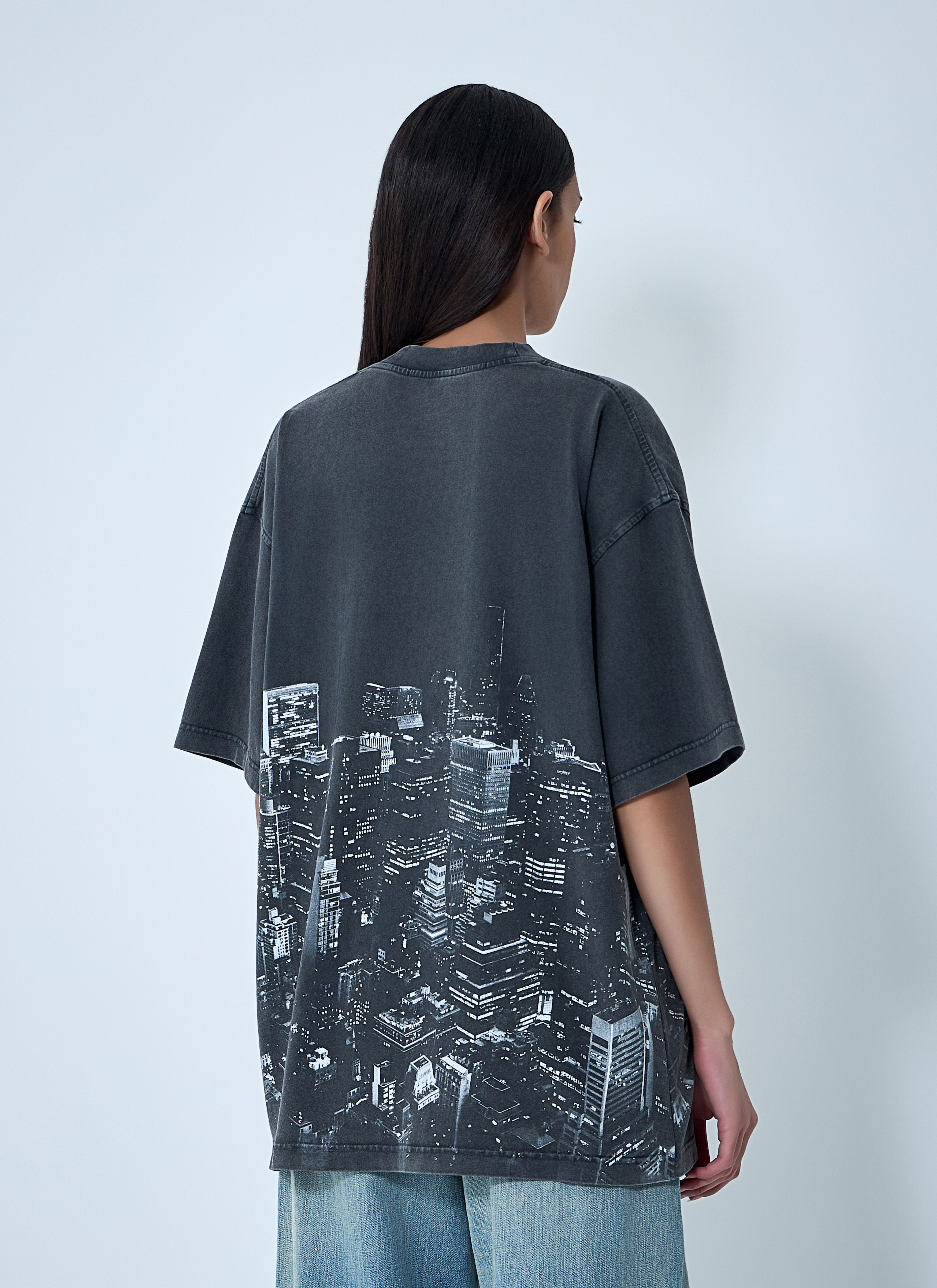 Logo Motif T-Shirt - 4