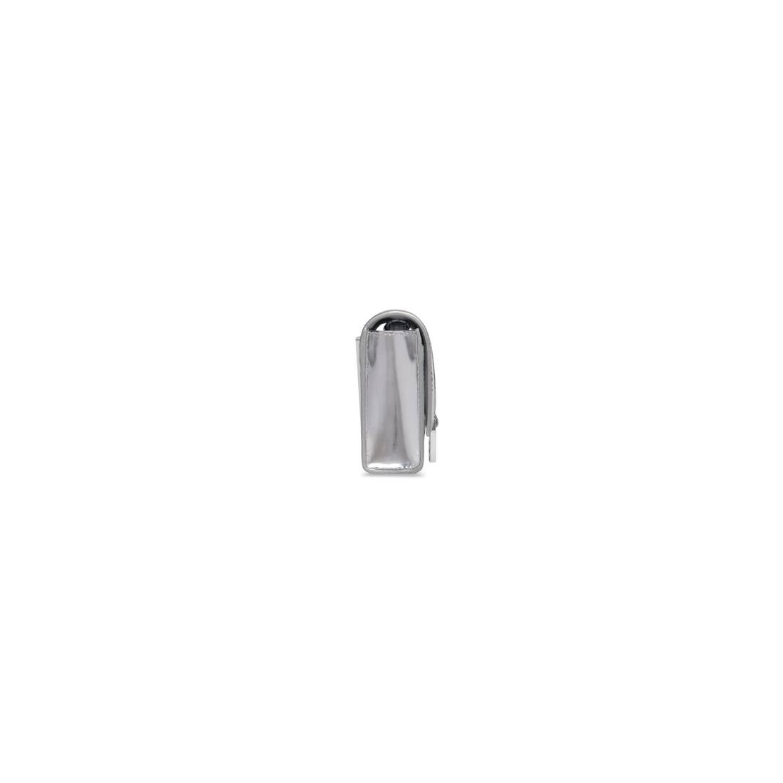Women's Hourglass Wallet On Chain Mirror Effect in Silver - 3